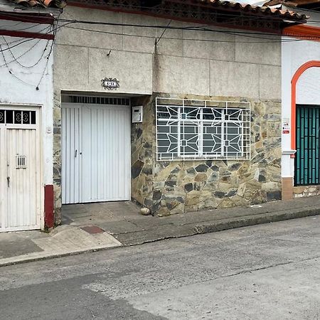 Hotel Casona San Cayetano à Cali Extérieur photo
